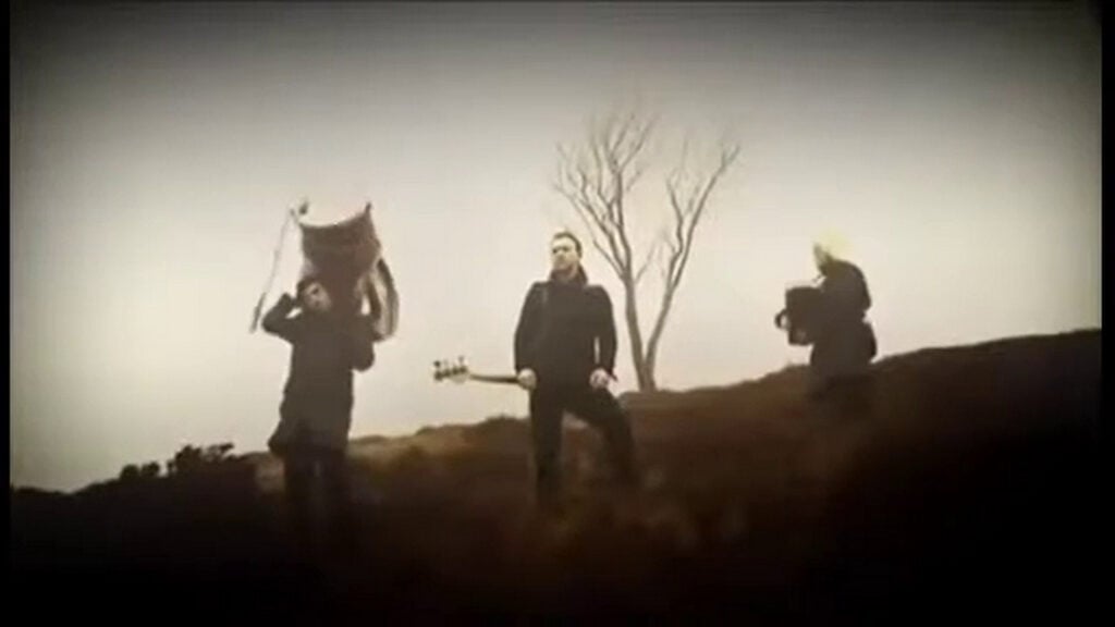 The Joy Formidable | Rhydian Dafydd Music Video-Used "Swift" B&W Bass Guitar (2011)