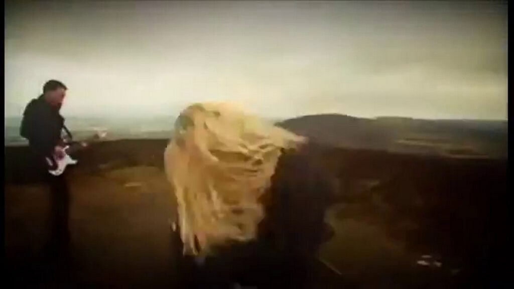 The Joy Formidable | Rhydian Dafydd Music Video-Used "Swift" B&W Bass Guitar (2011)