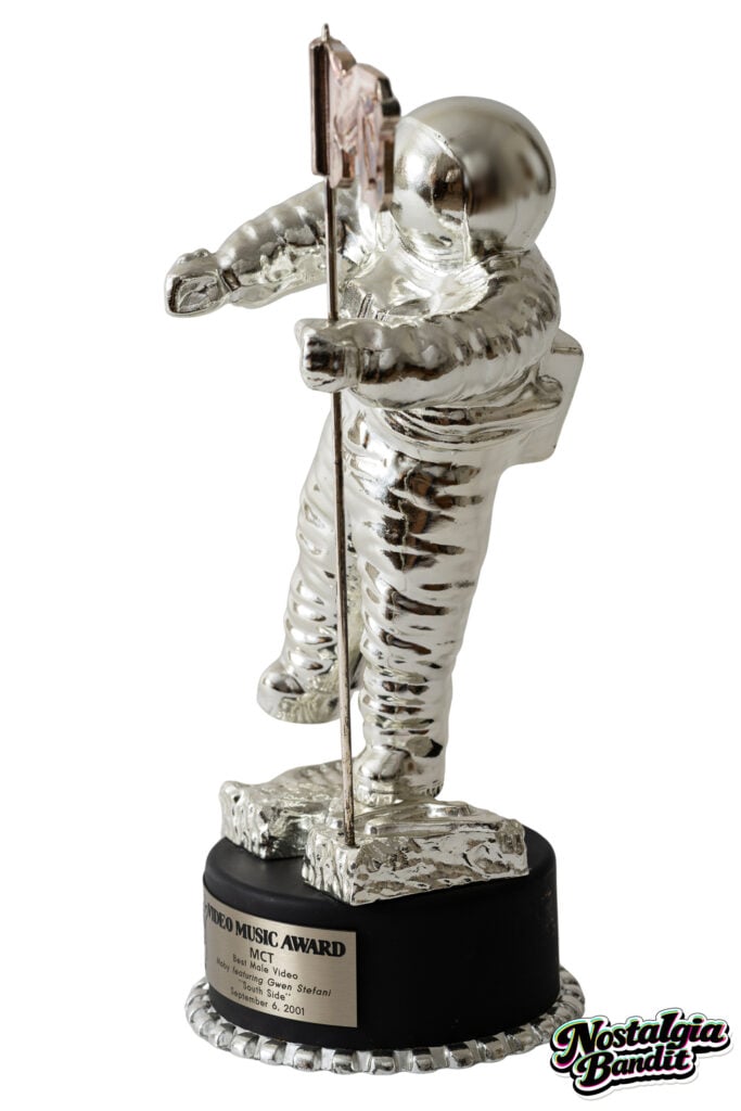 Moby | Moby ft. Gwen Stefani "South Side" MTV VMA "Moon Man" Award (Best Male Video) (2000-2001)