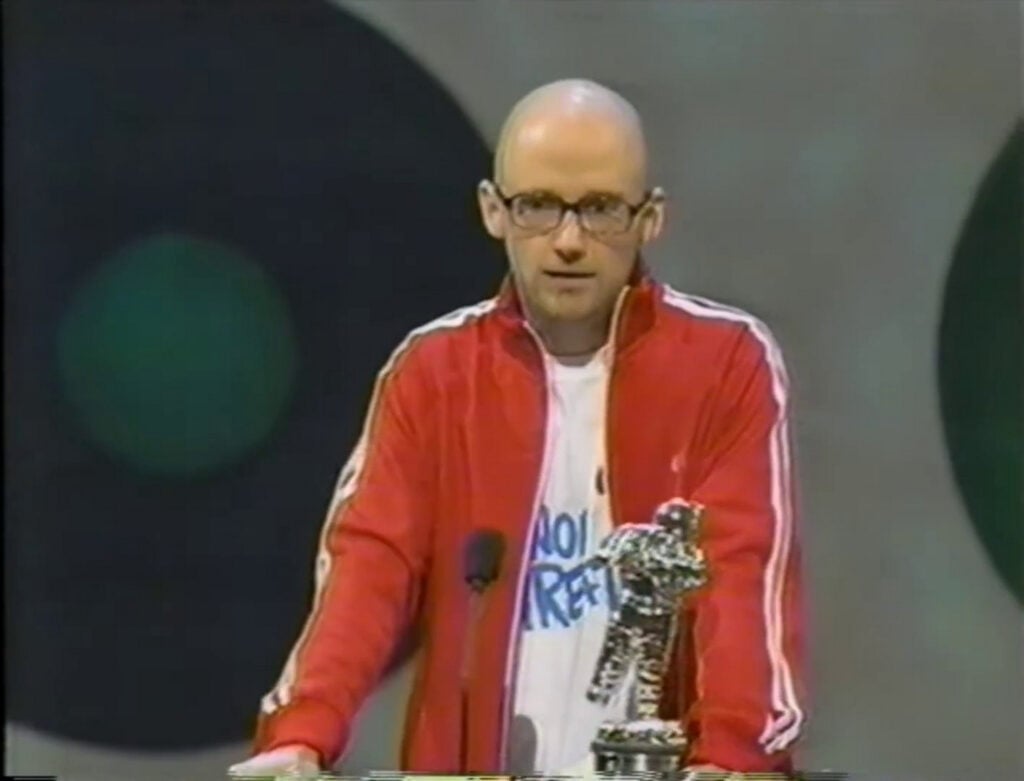 Moby | Moby ft. Gwen Stefani "South Side" MTV VMA "Moon Man" Award (Best Male Video) (2000-2001)