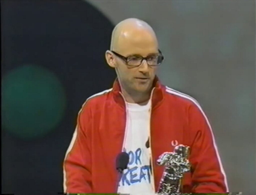 Moby | Moby ft. Gwen Stefani "South Side" MTV VMA "Moon Man" Award (Best Male Video) (2000-2001)