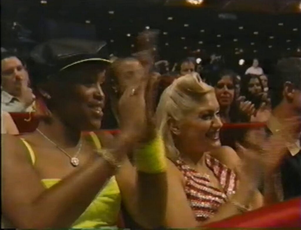 Moby | Moby ft. Gwen Stefani "South Side" MTV VMA "Moon Man" Award (Best Male Video) (2000-2001)