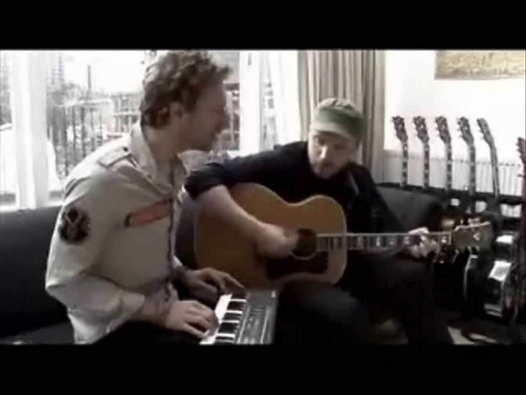 Coldplay | Chris Martin Stage-Played "Viva la Vida" Era Casio MT-100 Keyboard (2009)