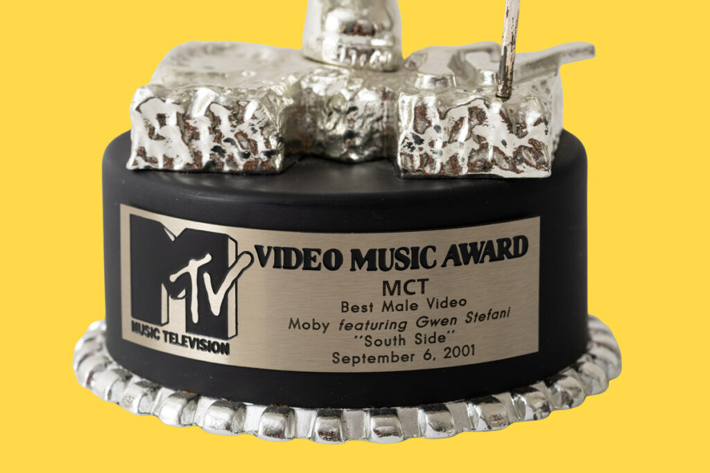 Moby — 2001 MTV Video Music Award (Moonman)