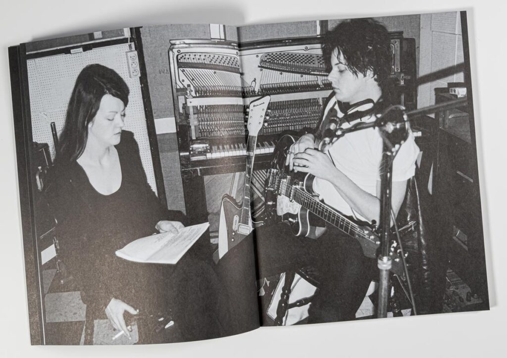 The White Stripes at Toe Rag Studios Recording Elephant Album - Jack and Meg sitting in preparation